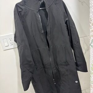 Lululemon Athletica Black rain Jacket